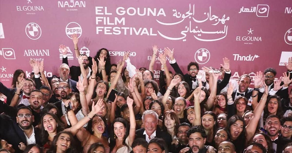 "خروج آمن" المصري يفوز بالنجمة الذهبية في مهرجان الجونة السينمائي