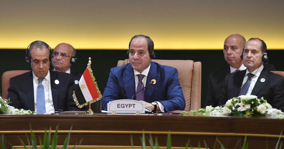 قمة العلمين تؤكد أمن البحر الأحمر وترفض إجراءات أحادية في نهر النيل