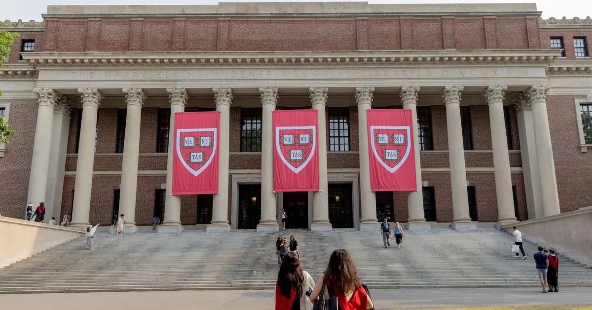 ترمب يعلن اقتراب إدارته من التوصل إلى اتفاق مع جامعة هارفارد