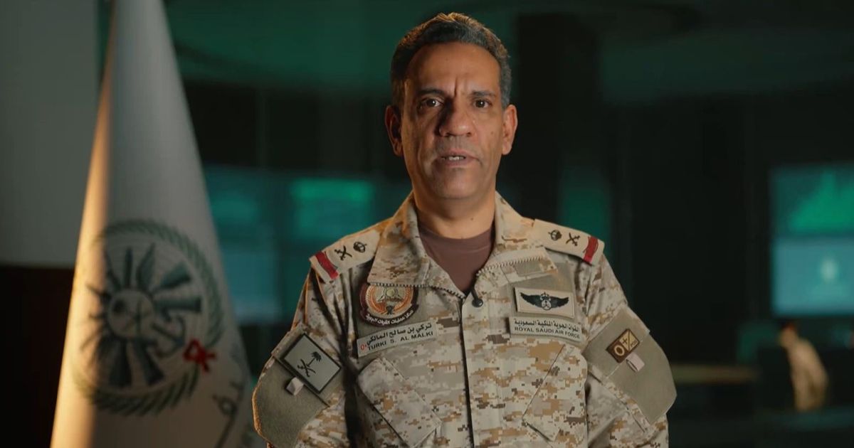 من اعتراض الهجمات إلى ضرب مصادرها.. كيف يواجه "التحالف" الحوثيين؟