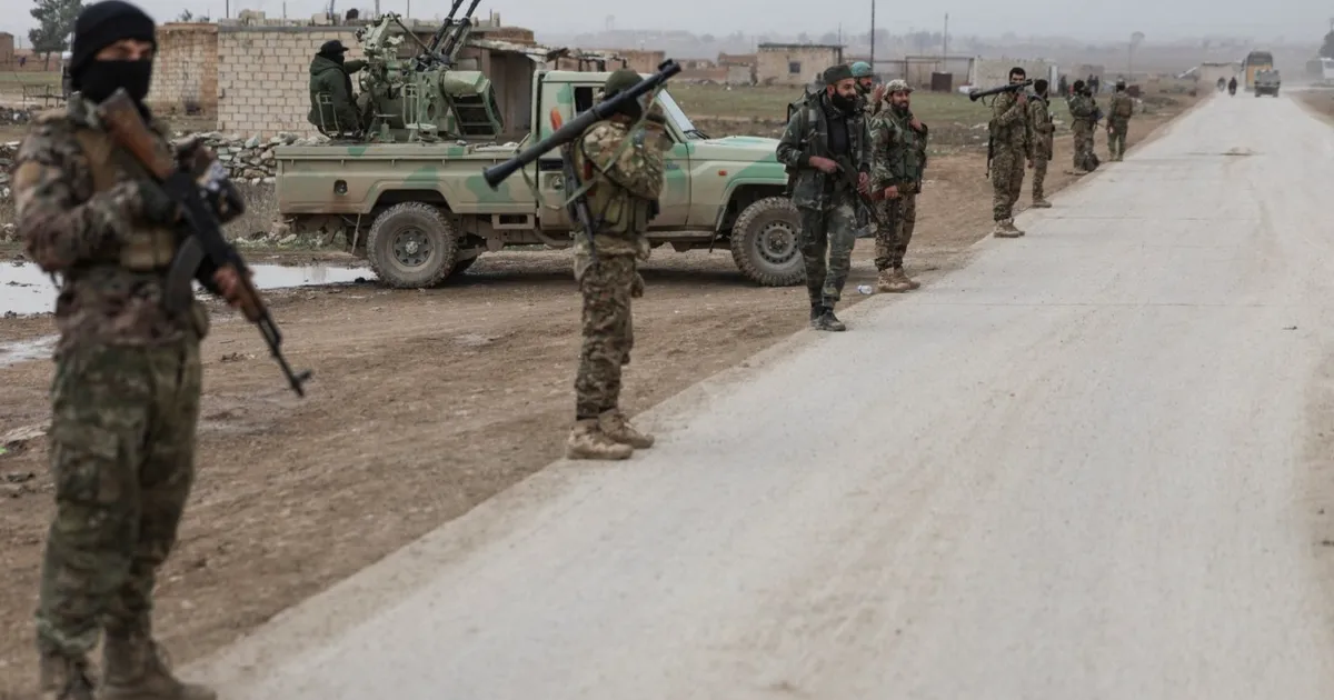 الجيش السوري يعلن استلام قاعدة "الشدادي" العسكرية من القوات الأميركية