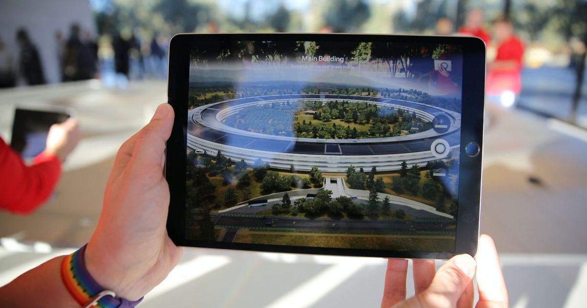 Apple to Unveil Revolutionary iPad Pro with M4 Processor at Conference – Bloomberg Report