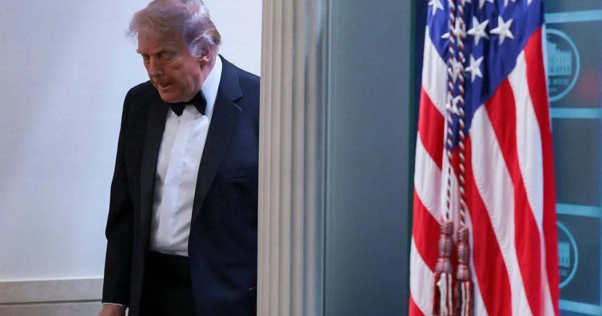 بعد إلغاء زيارة ويتكوف وكوشنر.. ترمب أمام خيارات محدودة بشأن إيران