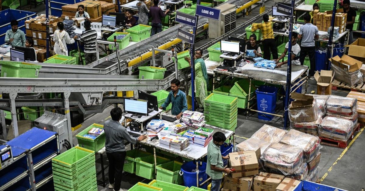 رسوم ترمب الجمركية بنسبة 50% ضد الهند تدخل حيز التنفيذ.. وتوقعات بتضرر صادرات نيودلهي