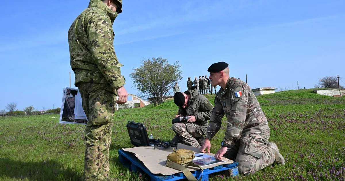 رومانيا: أضرار بعد سقوط شظايا مسيرات روسية جنوب شرق البلاد