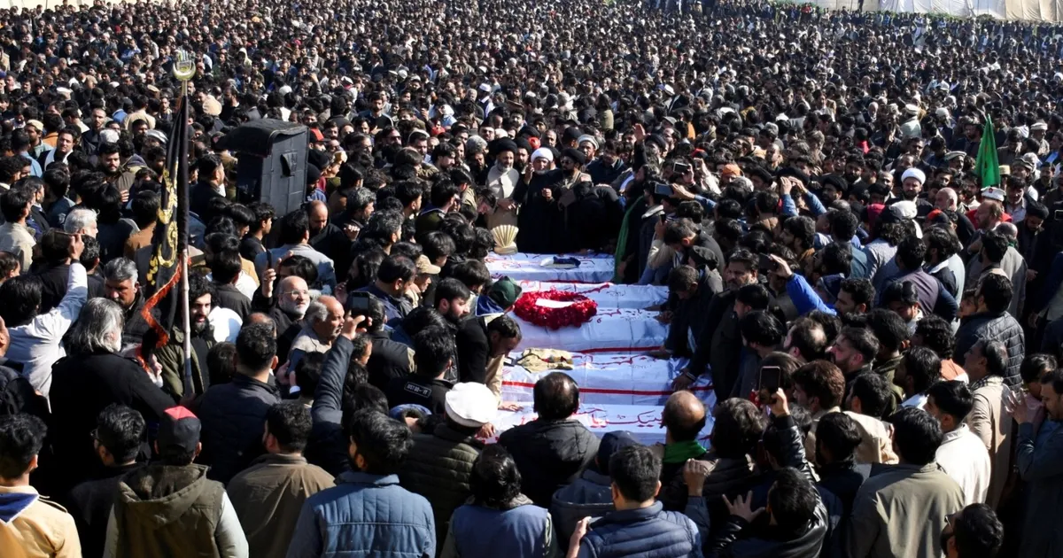 الصين تدين الهجوم على مسجد في إسلام أباد وتتعهد بدعم باكستان