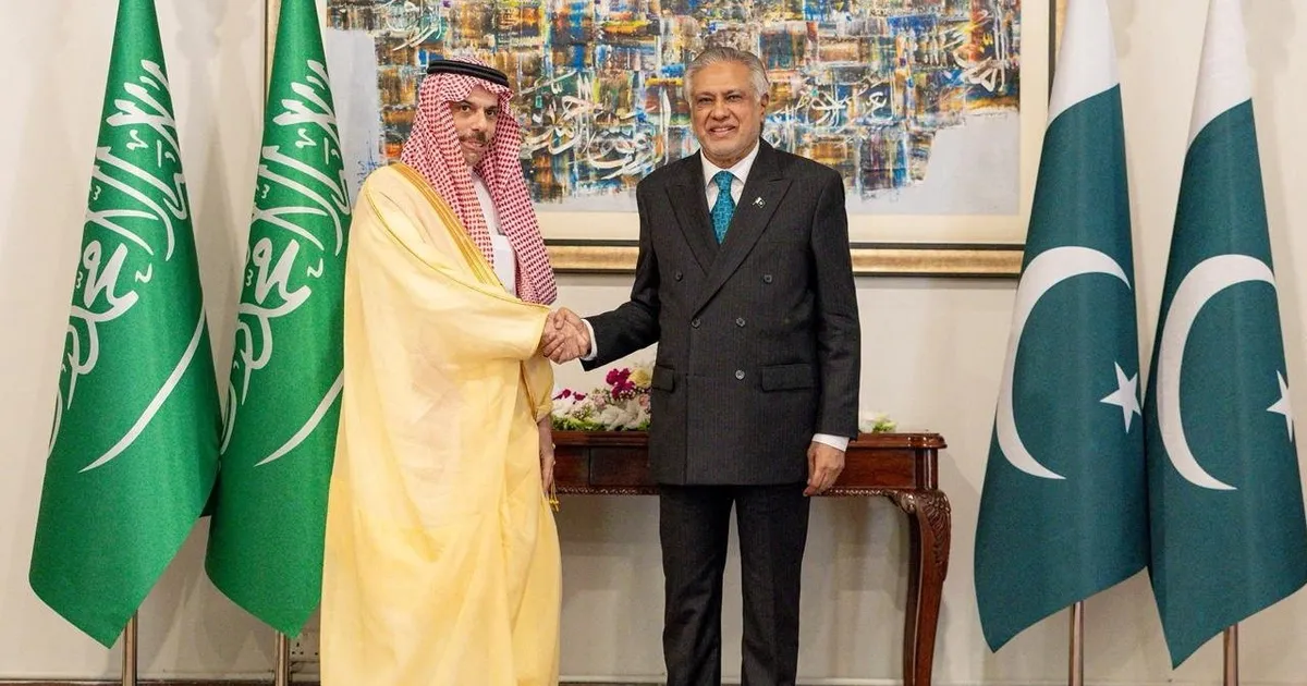 السعودية وباكستان تبحثان مواصلة جهود إنجاح محادثات واشنطن وطهران