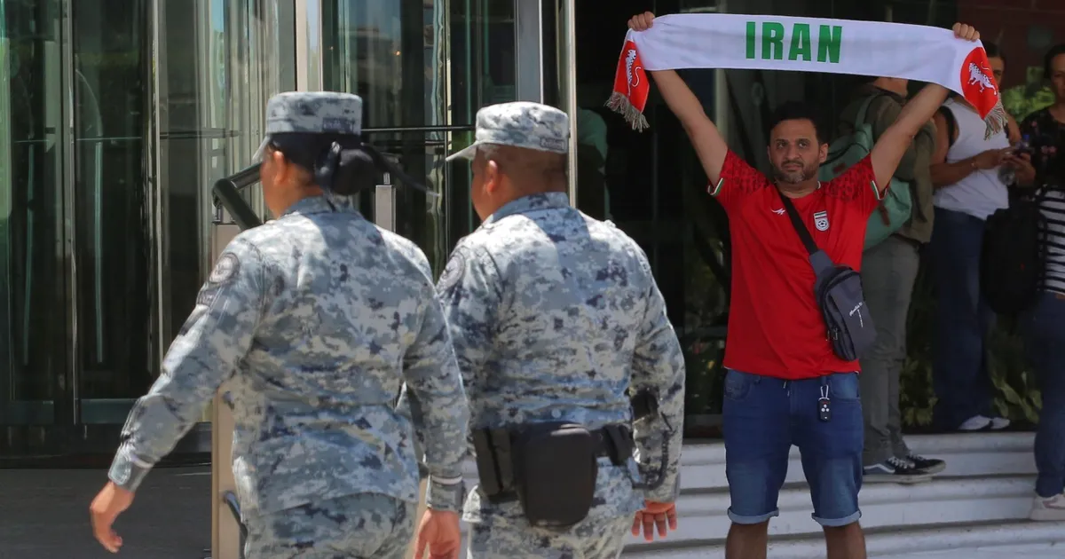 قيود واشنطن تطارد منتخب إيران قبل كأس العالم.. إليك التفاصيل