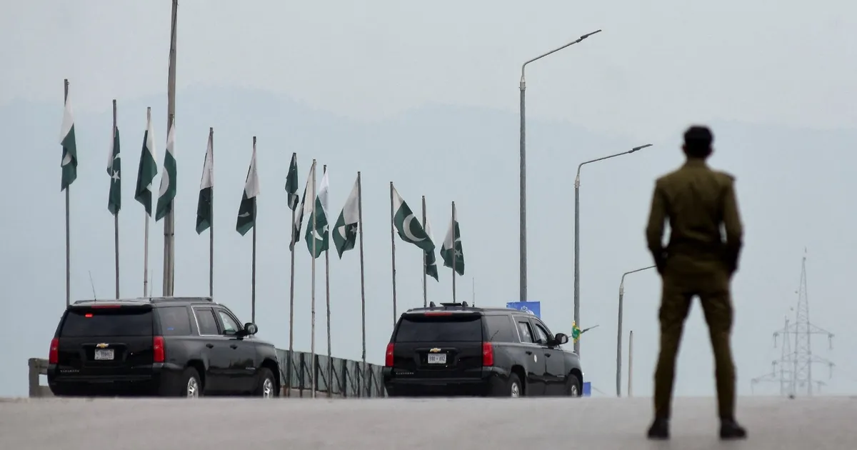 تشهد العاصمة الباكستانية إسلام آباد هدوءاً غير معتاد، قبيل انطلاق مفاوضات أميركا وإيران.