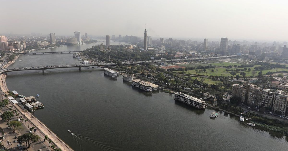 مصر.. إجراءات حكومية لحماية الأطفال من مخاطر منصات التواصل الاجتماعي