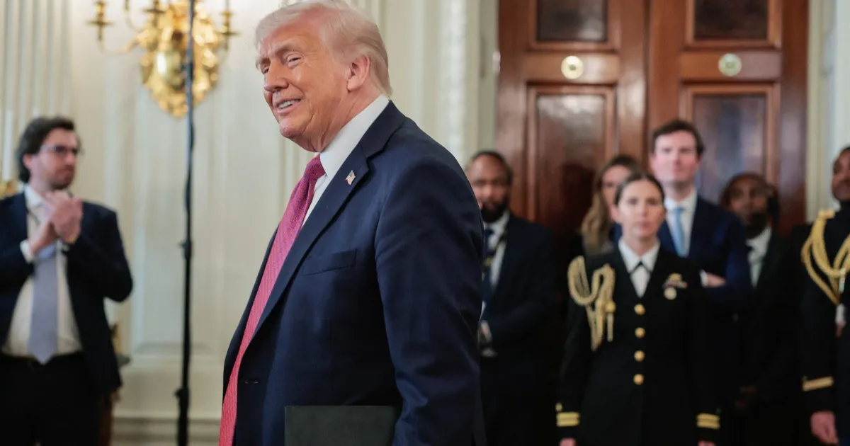 تمديد الهدنة كما يراه ترمب: مهلة قصيرة لإنهاء "صراع السلطة" في إيران