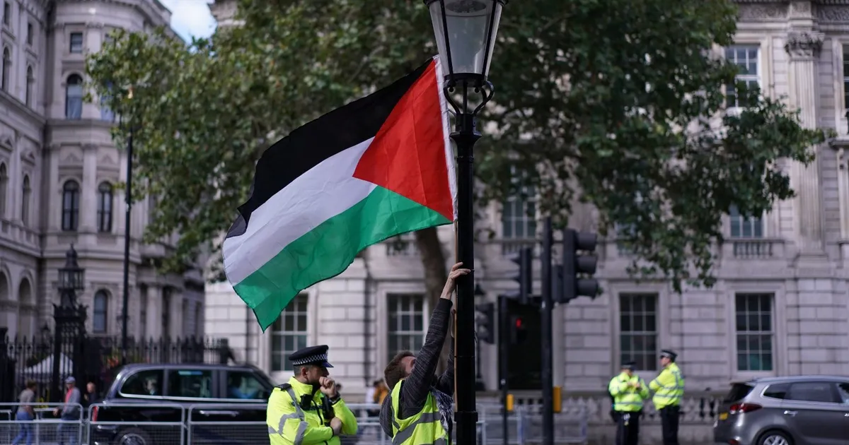 بريطانيا وكندا وأستراليا تعلن الاعتراف بدولة فلسطين