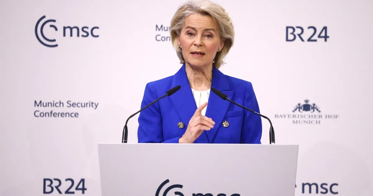 المفوضية الأوروبية تحث التكتل على تفعيل "ميثاق الدفاع المشترك"