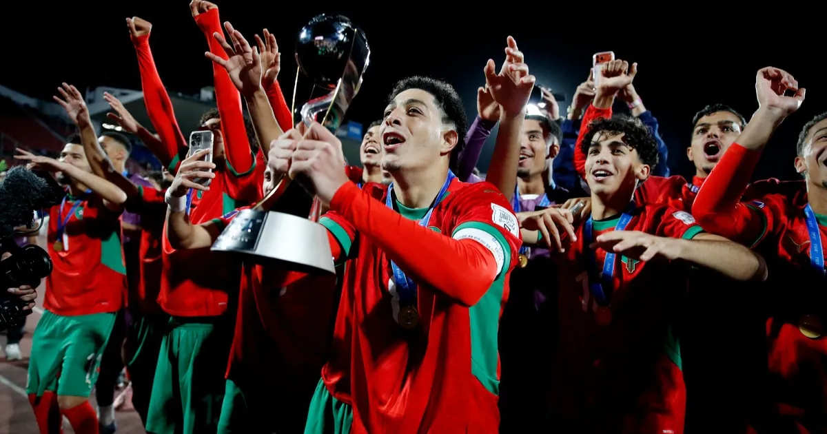 المغرب يتوج بكأس العالم للشباب بفوزه على الأرجنتين