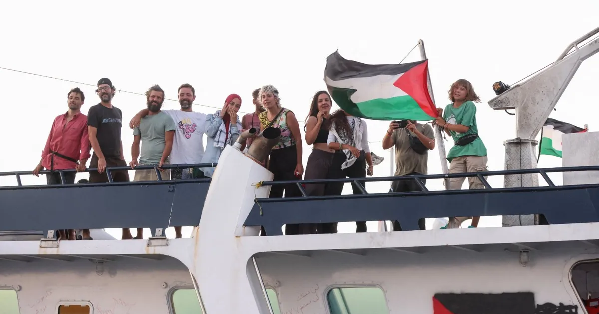 البحرية الإيطالية تنسحب من مرافقة أسطول الصمود مع ترقب لهجوم إسرائيلي
