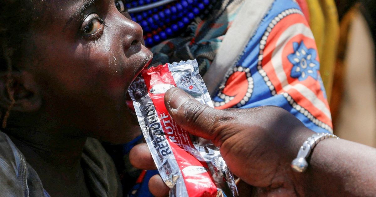 خلال 3 أشهر.. خفض التمويل يهدد بنفاد أغذية الأطفال في 4 دول