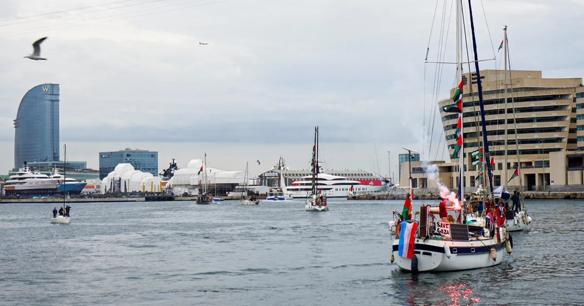 إسرائيل تعترض سفن مساعدات متجهة إلى غزة في المياه الدولية