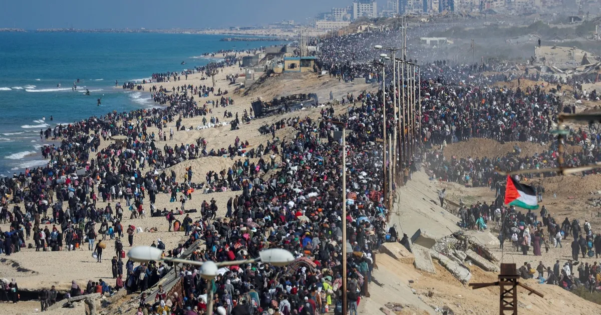 ترمب يبحث مفاوضات غزة مع فريق الأمن القومي قبل مغادرة وفد أميركي إلى مصر