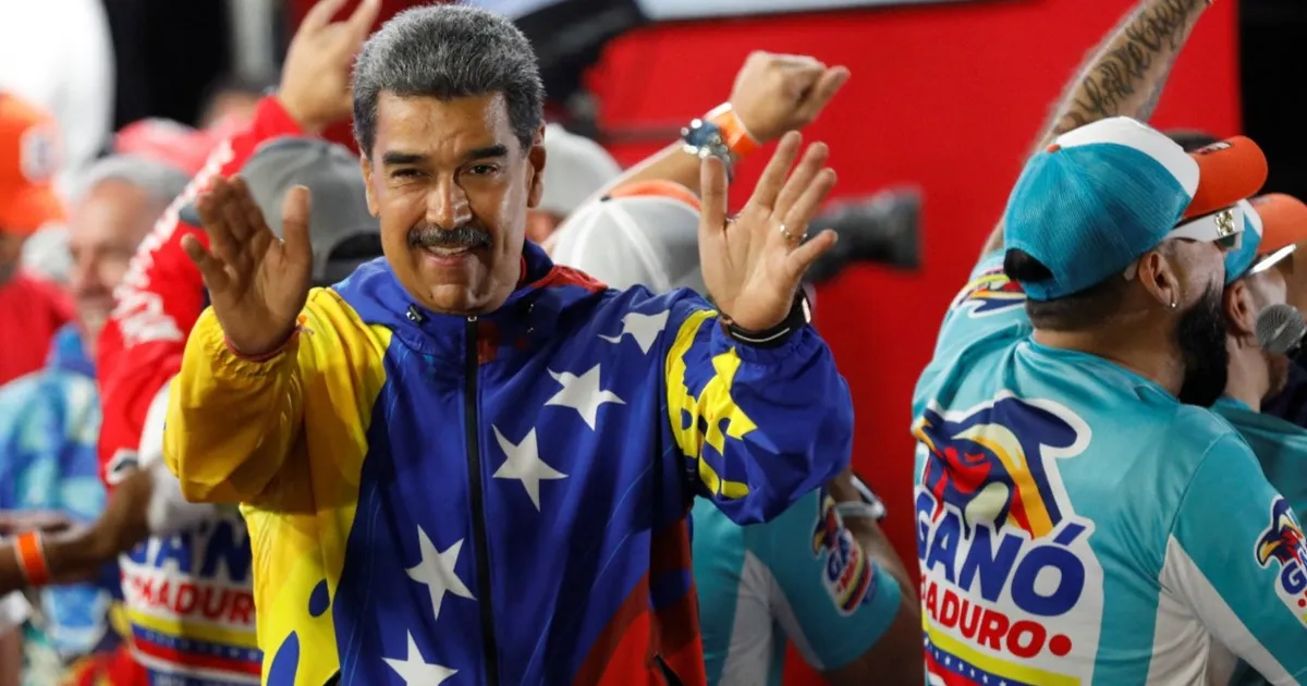 نيكولاس مادورو.. خليفة تشافيز في بؤرة التصعيد الأميركي تجاه فنزويلا