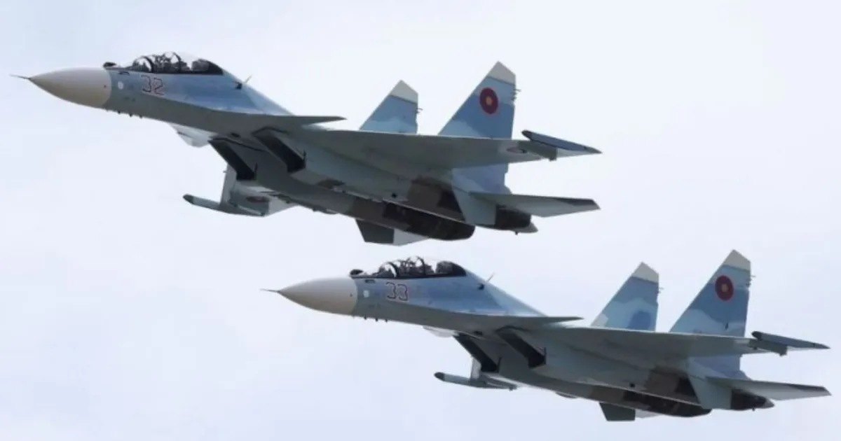 تسليح المقاتلة الروسية بعيدة المدى Su-30 بقنابل انزلاقية إيرانية
