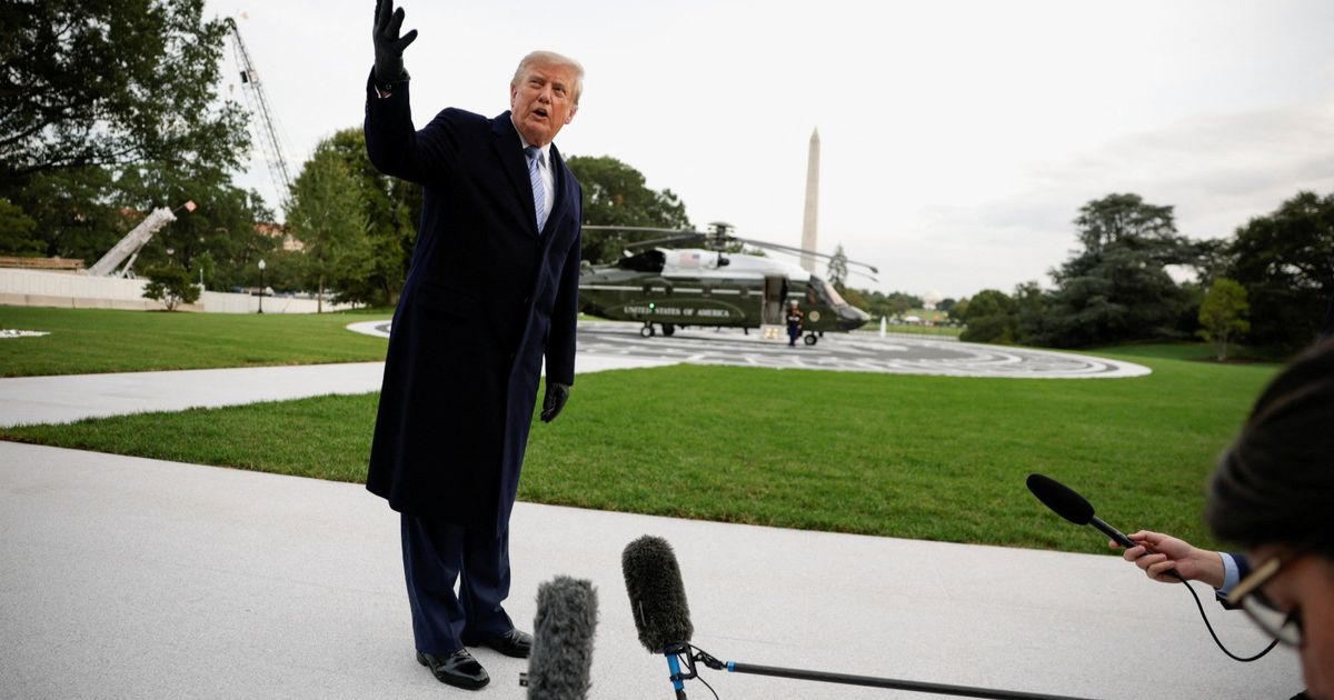 البيت الأبيض يصعد صراعه مع وسائل الإعلام ويستبعد CNN من رحلة ترمب
