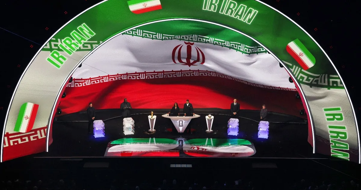 تشمل من خدم بالحرس الثوري.. إيران تطالب بضمانات لمنتخبها في كأس العالم