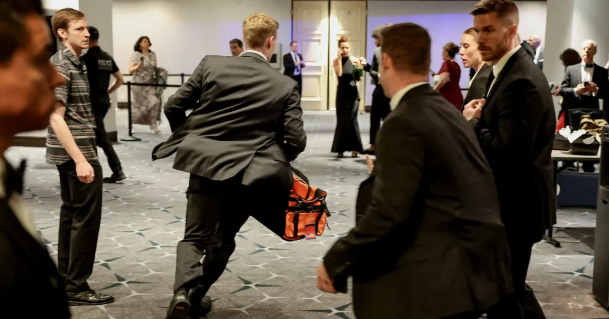 بعد حادثة عشاء مراسلي البيت الأبيض.. ماذا نعرف عن جهاز الخدمة السرية؟