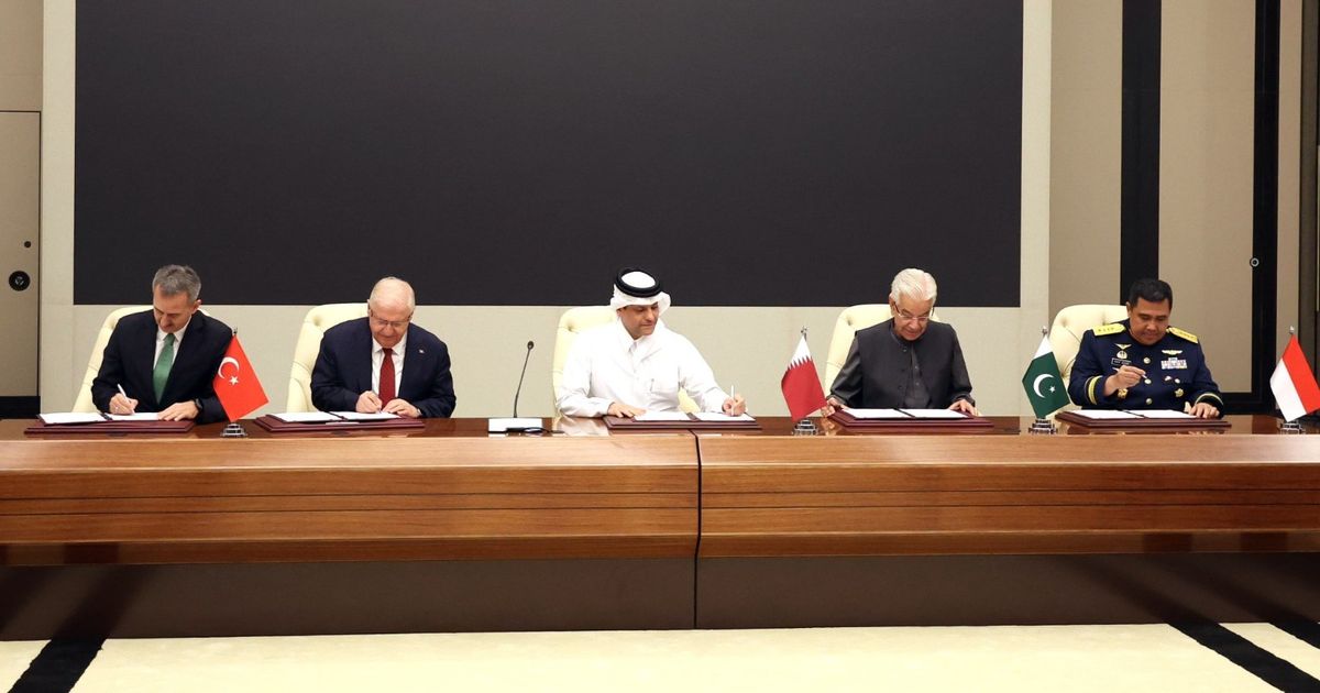 تركيا وقطر وباكستان وإندونيسيا توقع "مذكرة تفاهم بدر" للتعاون الدفاعي