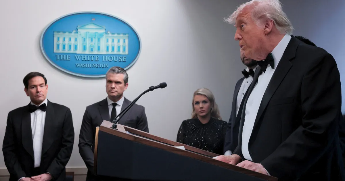 "نيويورك تايمز": ترمب غير راضٍ عن مقترح إيران لإعادة فتح مضيق هرمز