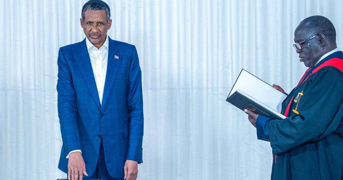 السودان.. حميدتي يؤدي اليمين رئيساً لمجلس رئاسي للحكومة الموازية