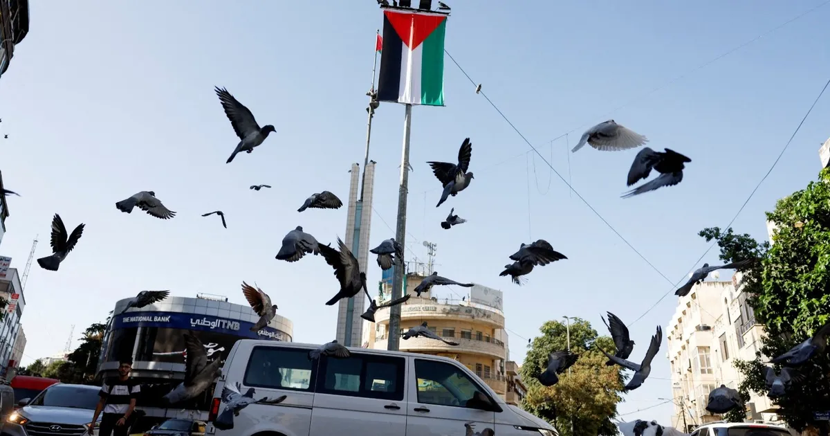 السلطة الفلسطينية ترحب بجهود ترمب لإنهاء حرب غزة وتؤكد التزامها بالإصلاحات