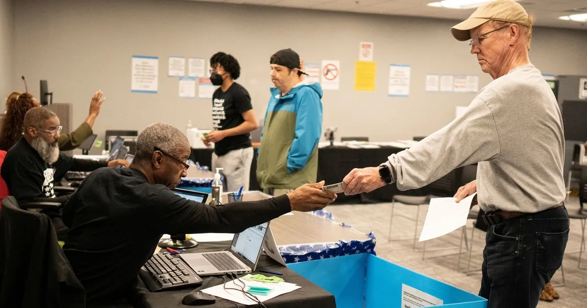 فرجينيا الأميركية تعيد رسم خريطة الدوائر الانتخابية لصالح الديمقراطيين