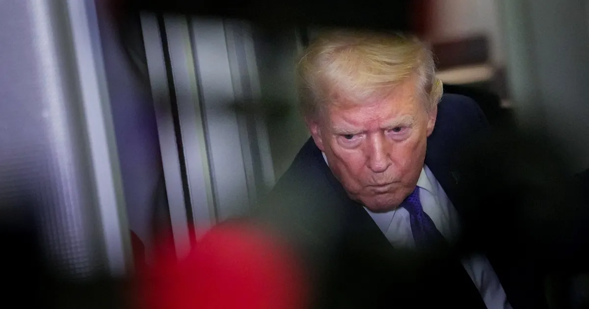 ترمب يهدد إيران بـ"أمور سيئة": نعلم بمحاولتهم استئناف البرنامج النووي