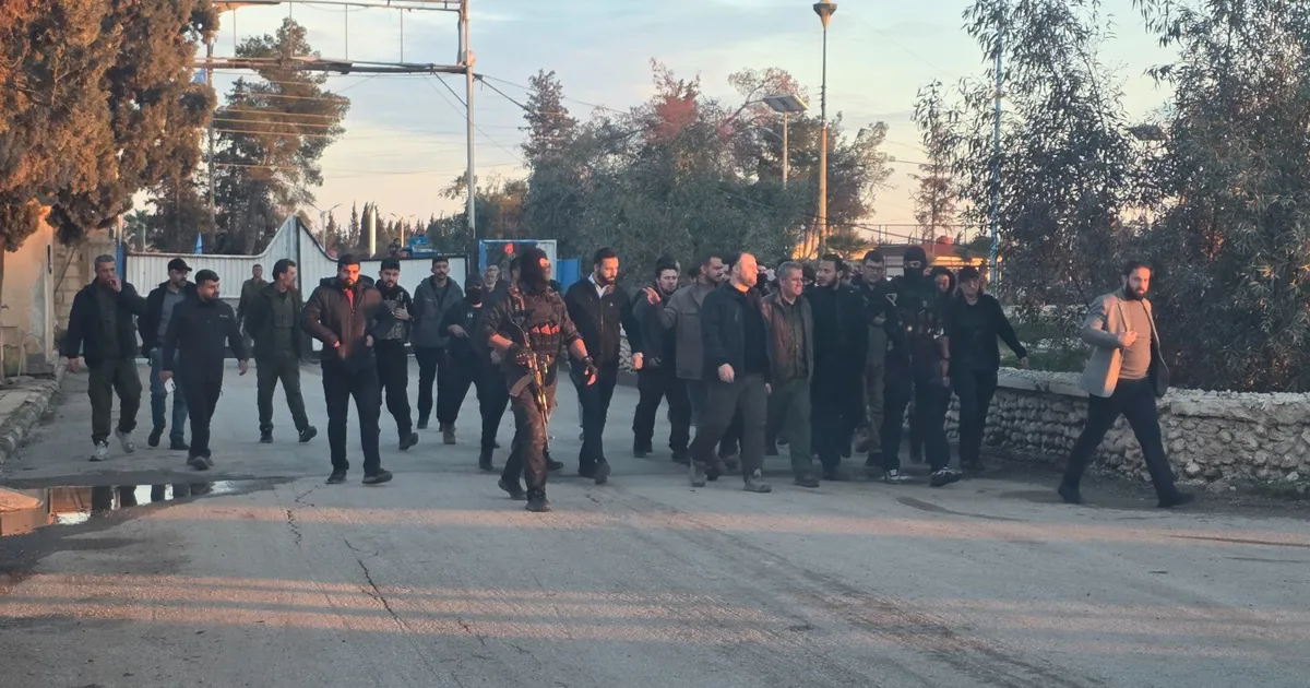 الداخلية السورية: إغلاق باب تسوية أوضاع عناصر "قسد" مارس المقبل