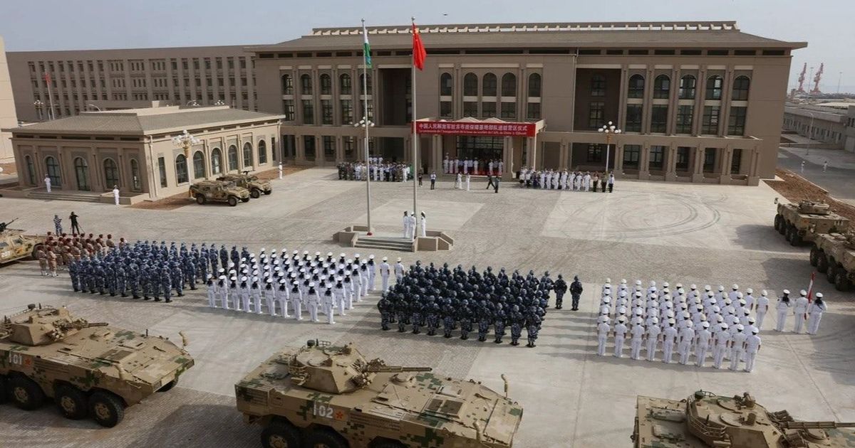 الصين تعزز قدرات قاعدتها العسكرية في جيبوتي بتقنيات مراقبة واتصالات