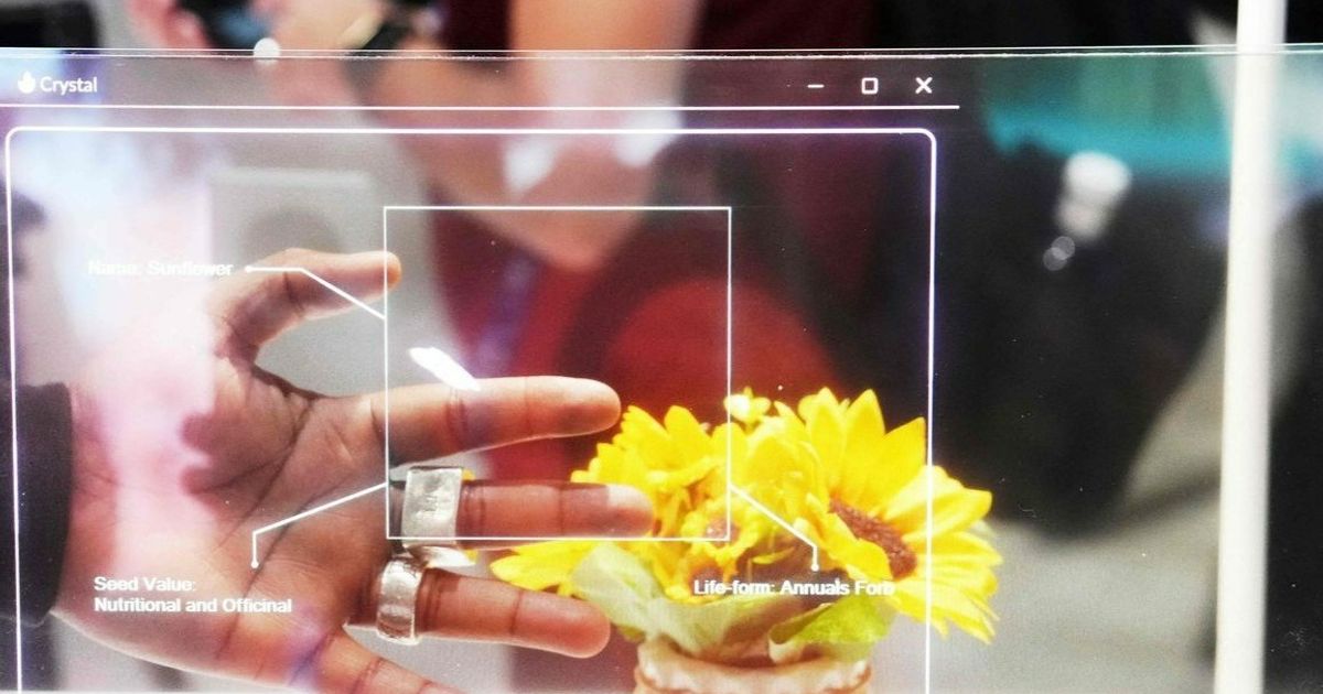 Lenovo Unveils World’s First Computer with Transparent Screen: Model Features and Challenges