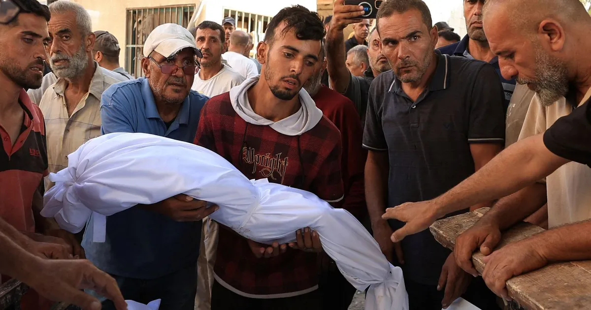 المفوض الأممي يندد "بالقتل الجماعي" للفلسطينيين في غزة والاستخدام العلني لخطاب الإبادة