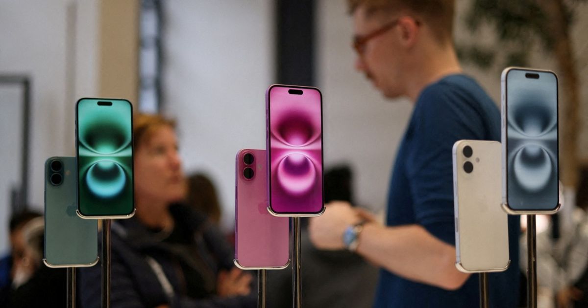 Apple Withdraws iPhone Update Due to Technical Issue - News Directory 3