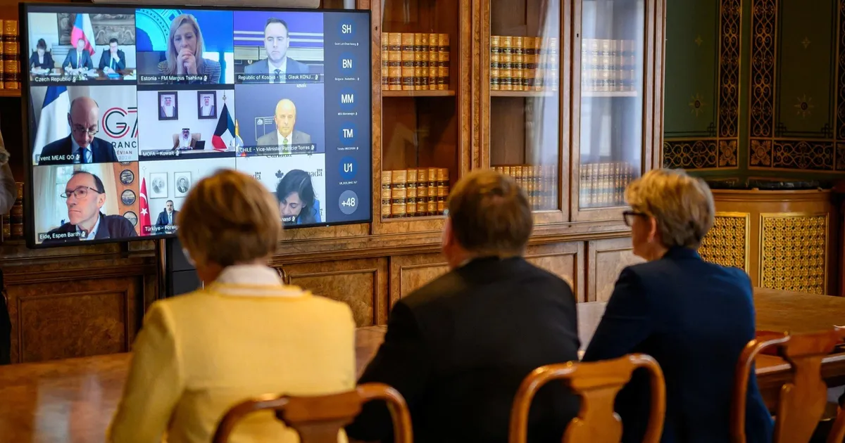 انقسام غربي بشأن مضيق هرمز: لماذا تردد حلفاء واشنطن في دعم ترمب؟