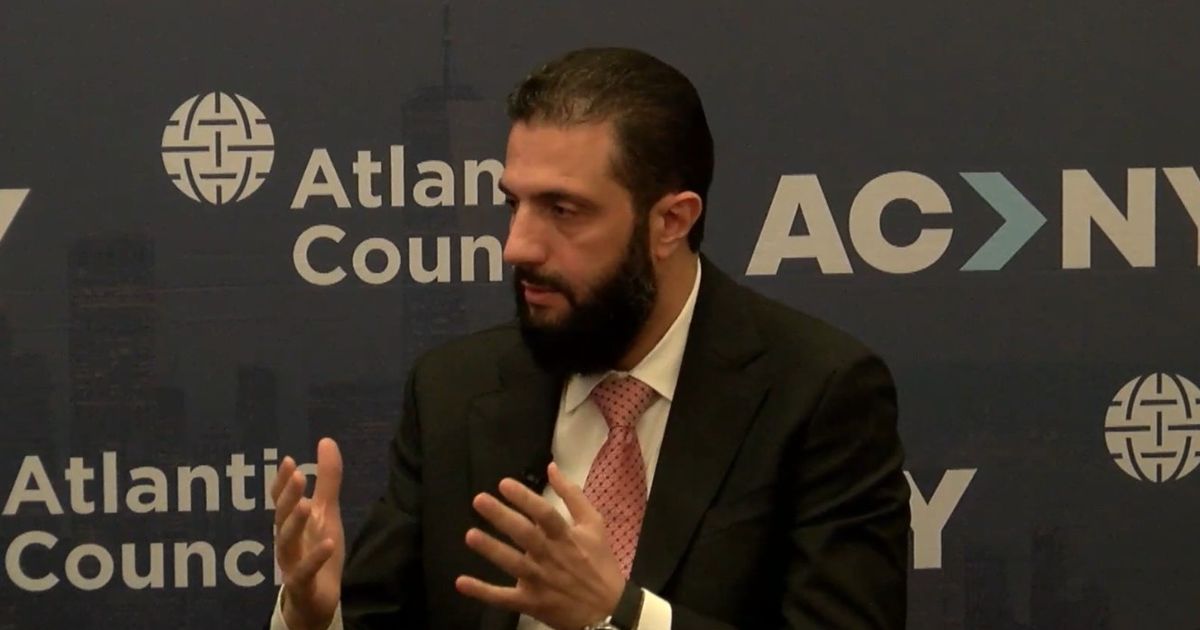 الشرع لترمب مازحاً: لماذا لا تمنح إسرائيل نيوجيرسي بدلاً من الجولان؟