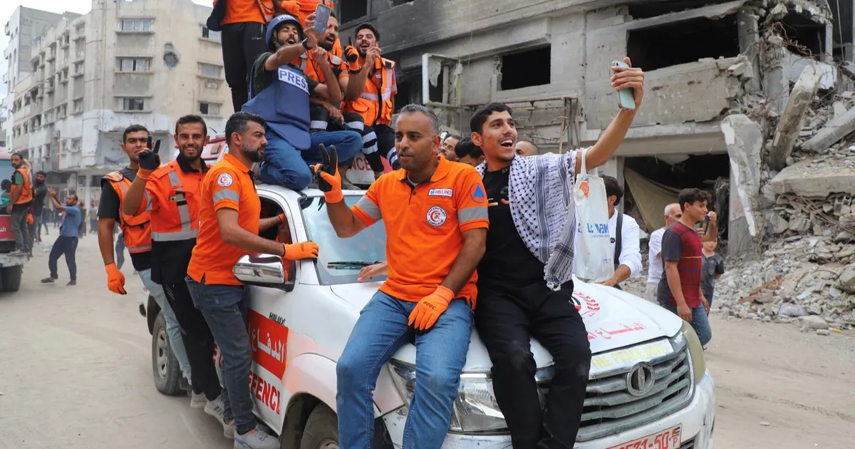 تقارير: الجيش الإسرائيلي سيبدأ سحب قواته في غزة إلى الخط الأصفر خلال 24 ساعة