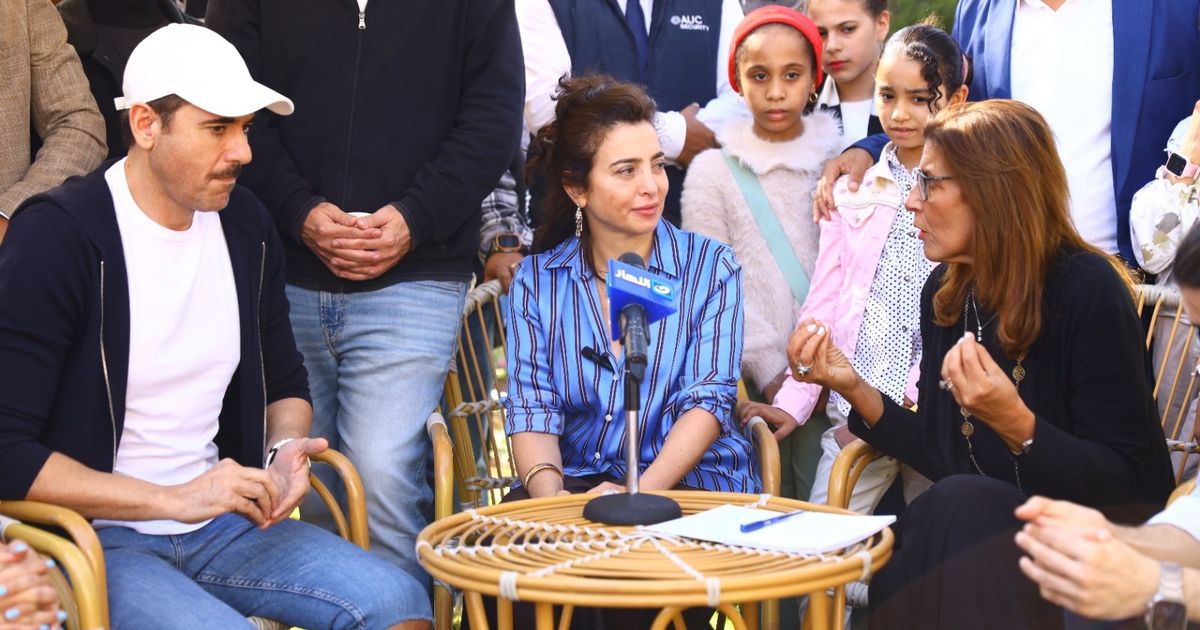 Sandra Nashat: The "At School" project addresses children and monitors their problems - News Directory 3