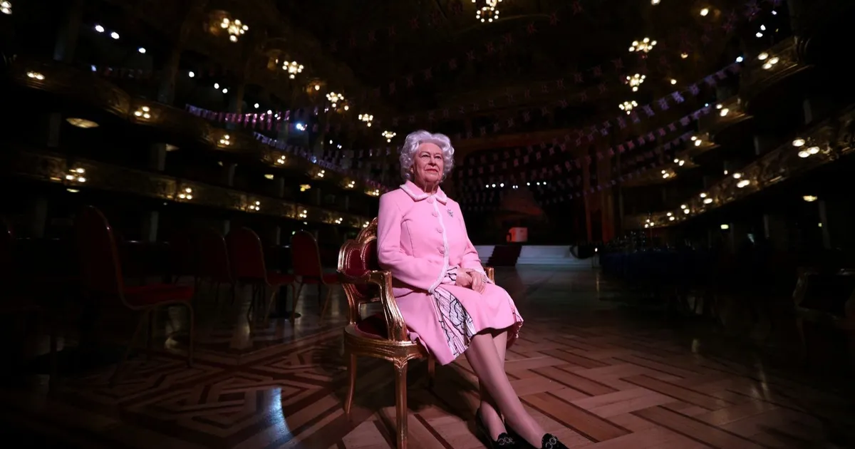 تشارلز الثالث يحيي مئوية ميلاد الملكة إليزابيث: "إلى الأبد في قلوبنا"