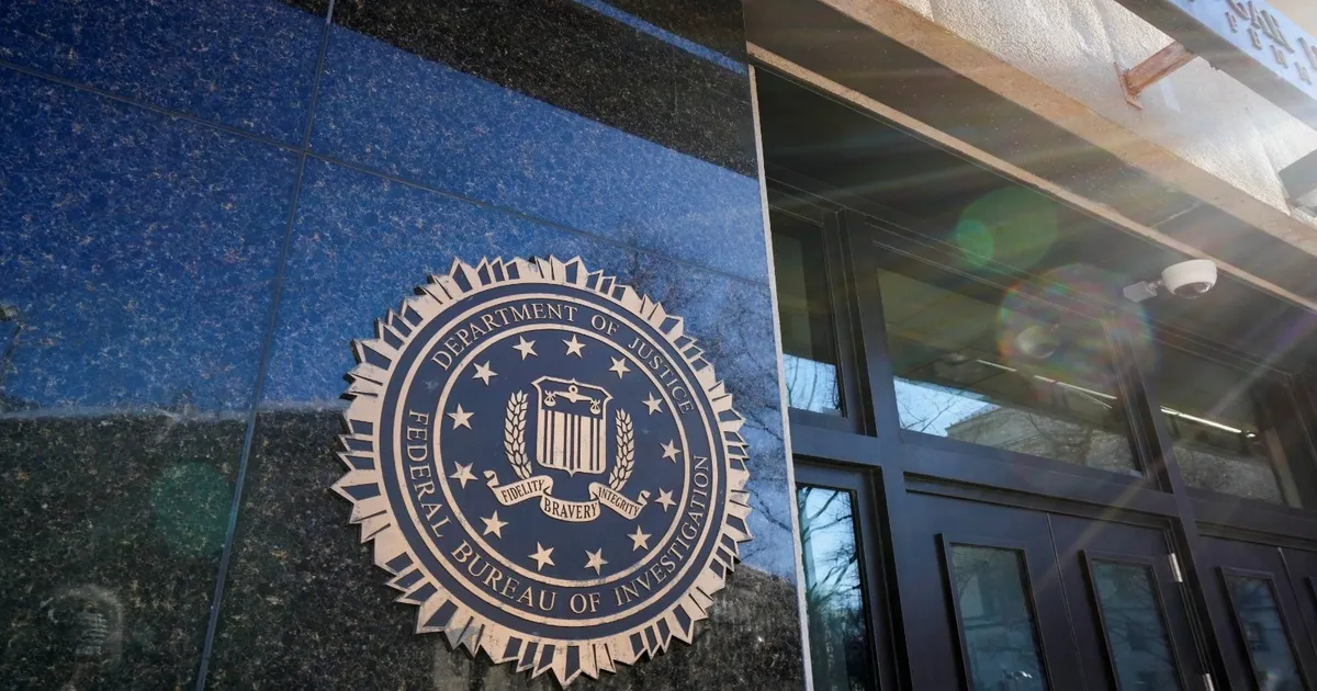 FBI يعتقل رجل أعمال بتهمة تهريب تكنولوجيا أميركية إلى إيران