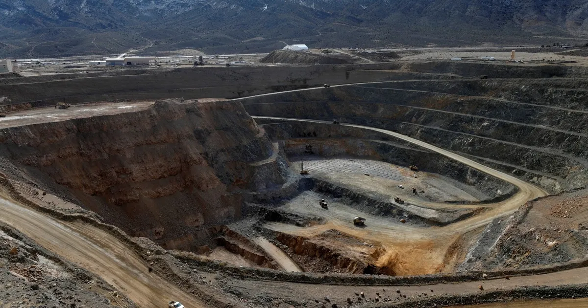 أميركا والاتحاد الأوروبي يوقعان مذكرة تفاهم بشأن المعادن الحيوية