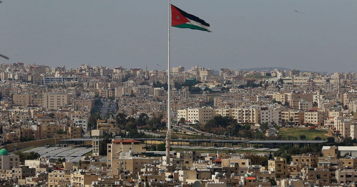 الأردن يعلن إحباط محاولة تسلل مجموعة مسلحة من الأراضي السورية