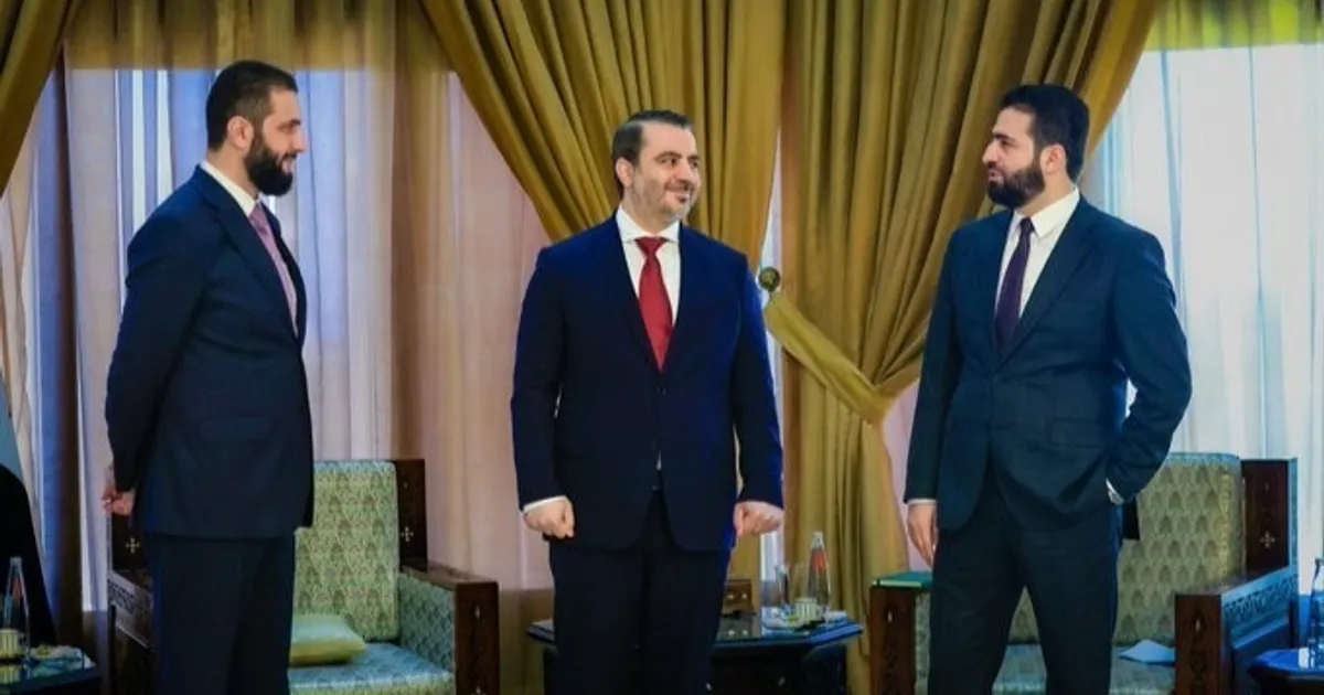الاتحاد الأوروبي يرفع العقوبات عن وزيري الدفاع والداخلية السوريين