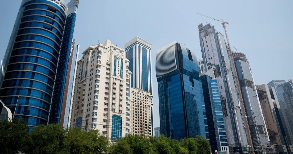 مصر تدين استهداف سفينة بضائع في المياه الإقليمية لقطر