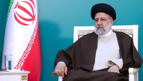 من يتولى السلطة في إيران عند غياب الرئيس؟