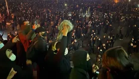 "صدمة" أممية من العنف ضد الاحتجاجات في إيران.. والحرس الثوري يتوعد "مثيري الشغب"